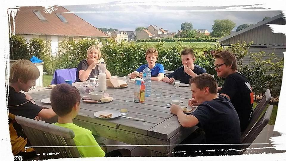 Flanders Fields Cottage Beveren  エクステリア 写真